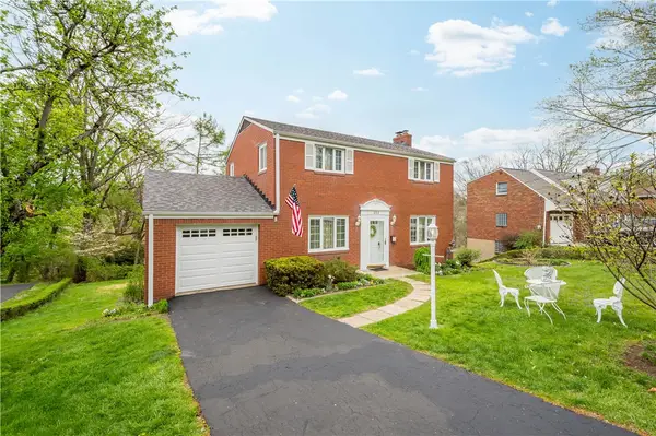 332 Long Dr, Pittsburgh, PA 15241