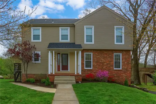 208 Parliament Drive, Coraopolis, PA 15108