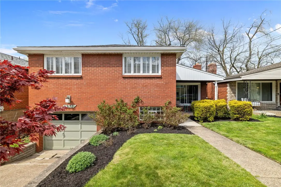 6577 Rosemoor St, Pittsburgh, PA 15217 - #1