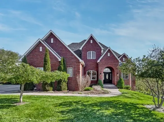 1203 Clark St, White Oak, PA 15131 - #1