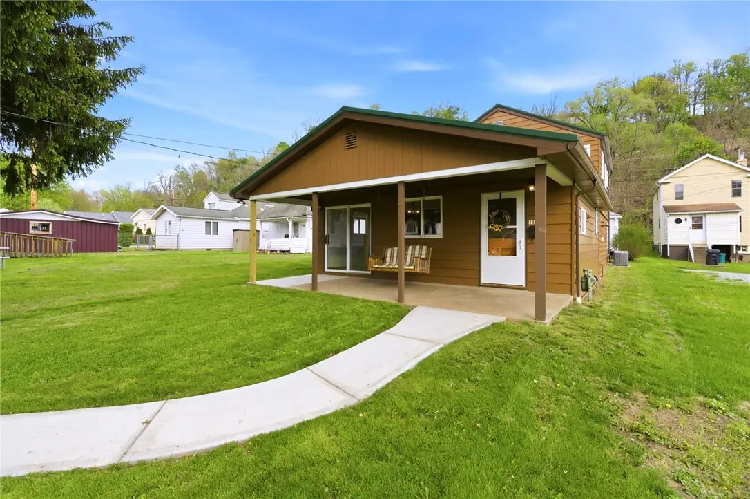 1514 5th Ave, Ford City, PA 16226 - #1