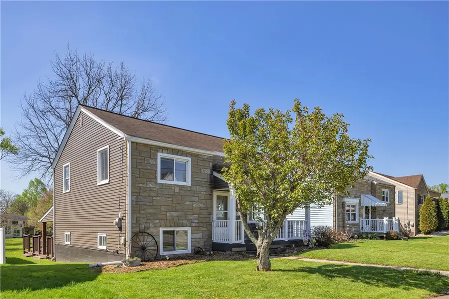 221 E Metzger Ave, Butler, PA 16001 - #3