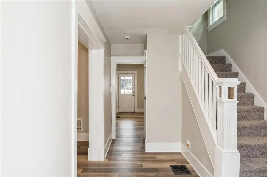 2014 Constitution Blvd, Arnold, PA 15068 - #3