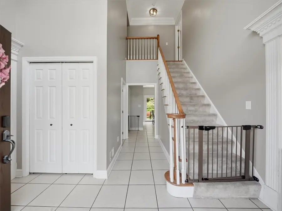 113 Foxwood Dr, Wexford, PA 15090 - #3