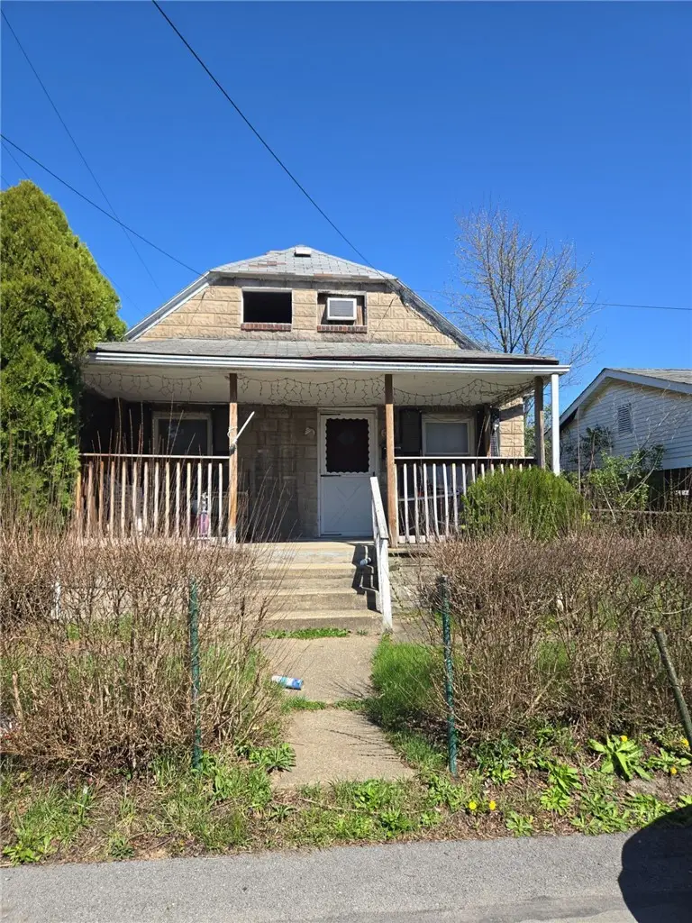 102 Isabell St, Washington, PA 15301 - #2