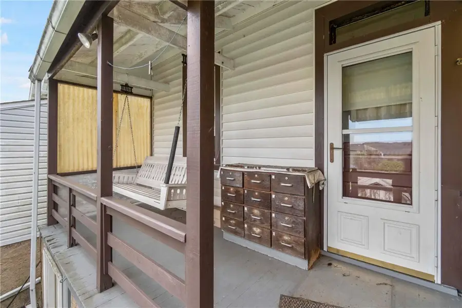 607 Park Ave, Clairton, PA 15025 - #2