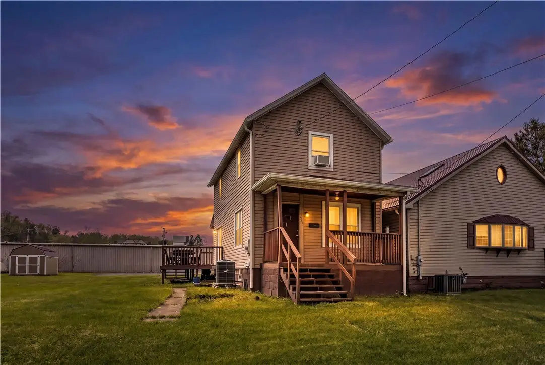 208 Level St, Bentleyville, PA 15314 - #1