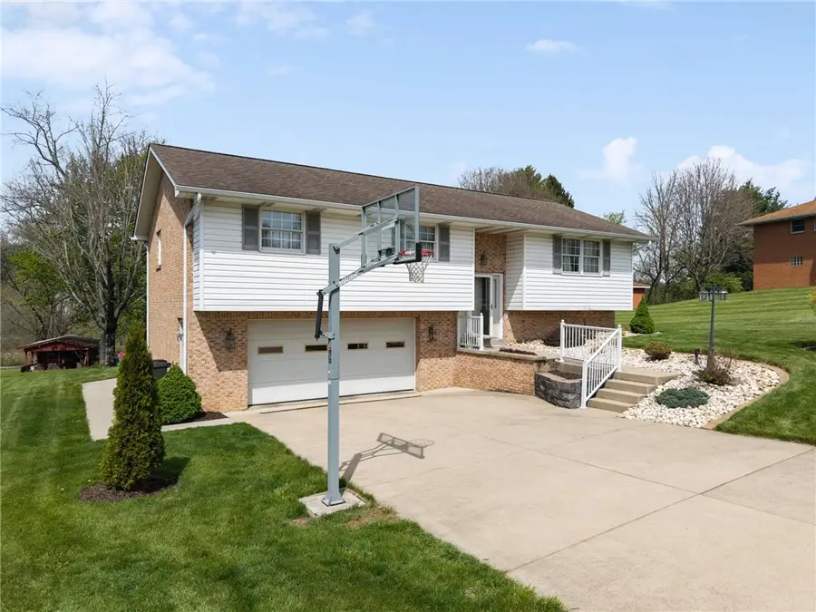 2008 Meadow Lane Dr, Greensburg, PA 15601 - #2