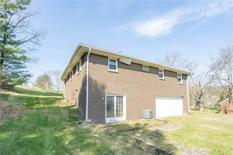3151 Oak St, Murrysville, PA 15668 - #3