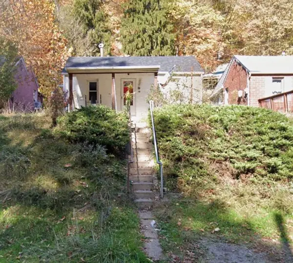 854 Bocktown Rd, Crescent, PA 15046