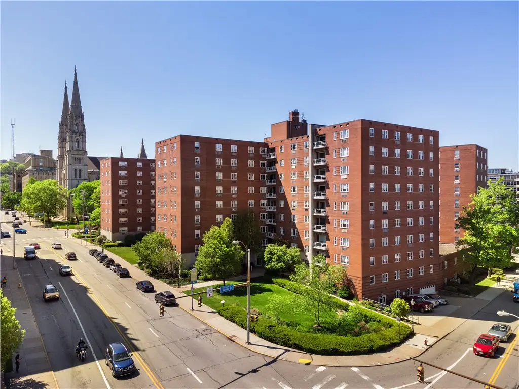 4625 5th Ave #711, Pittsburgh, PA 15213 - #1