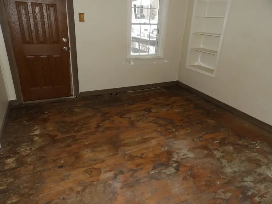 2708 5th Ave, Beaver Falls, PA 15010 - #2