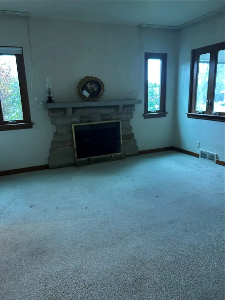 1117 Schweitzer, Elizabeth, PA 15135 - #3