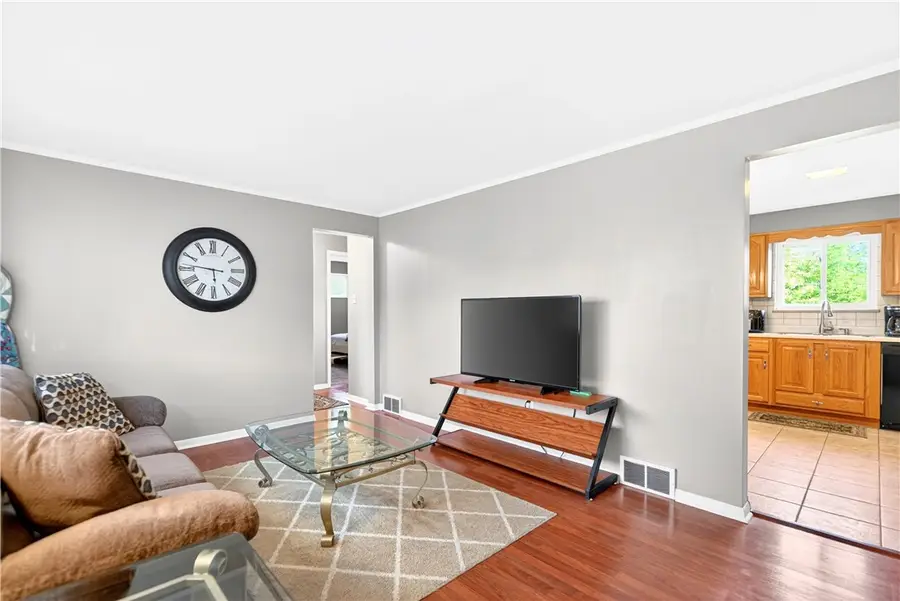533 Moore Ave, Baden, PA 15005 - #3