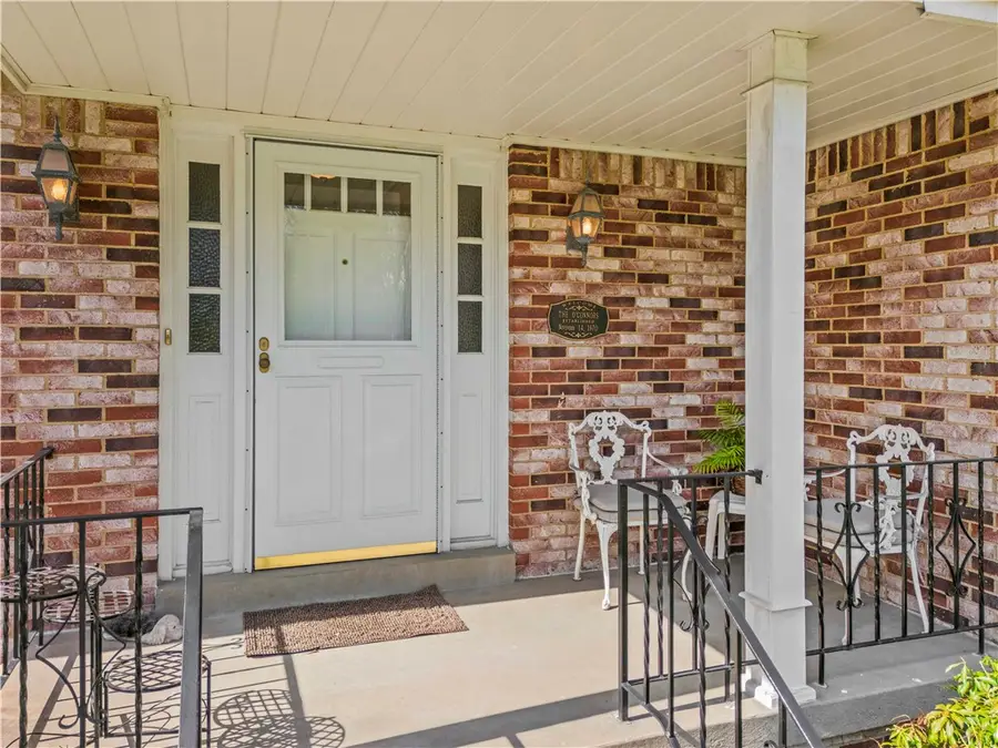 3905 Glenshire Ct, Murrysville, PA 15668 - #2