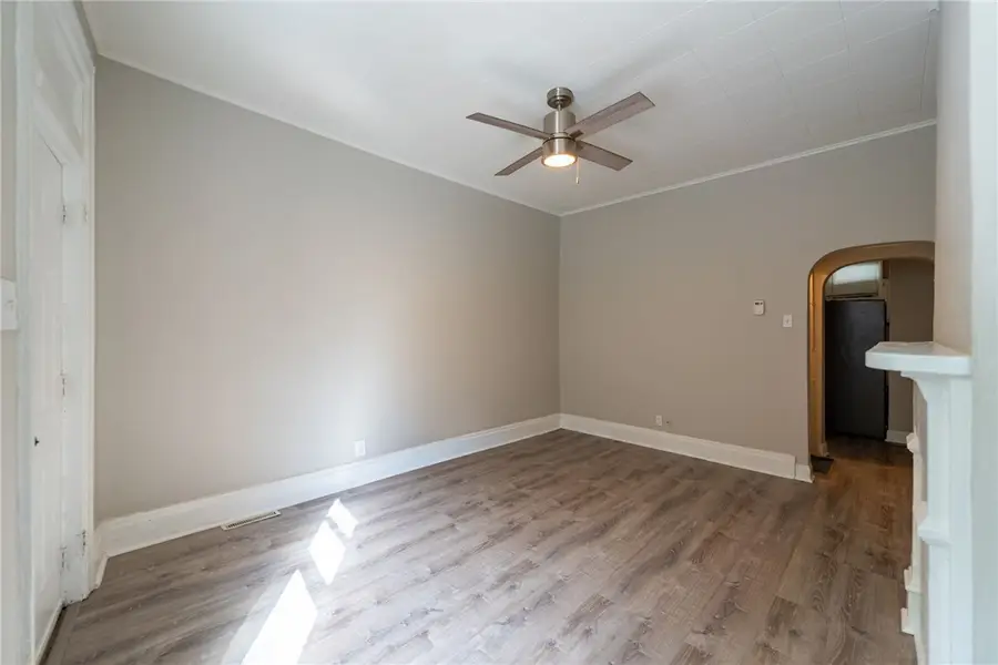 3144 1/2 Mcclure Ave, Pittsburgh, PA 15212 - #3