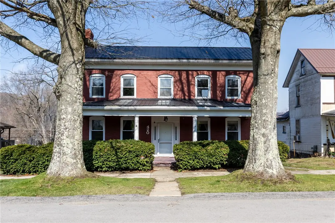 420 Grant St, East Brady, PA 16028 - #1