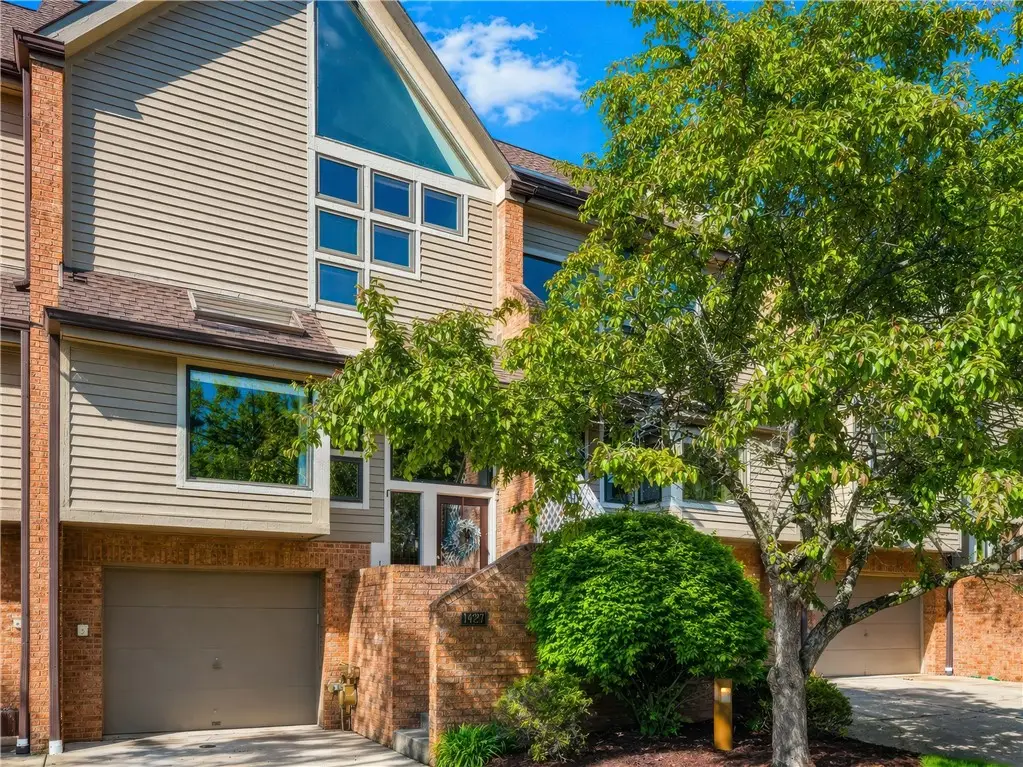 1427 Towne Square Dr, Allison Park, PA 15101 - #1