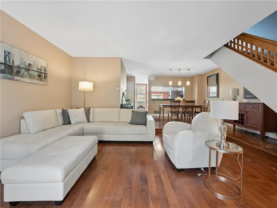 1427 Towne Square Dr, Allison Park, PA 15101 - #2