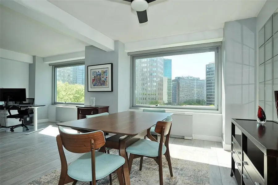 320 Fort Duquesne Blvd #7M, Pittsburgh, PA 15222 - #3
