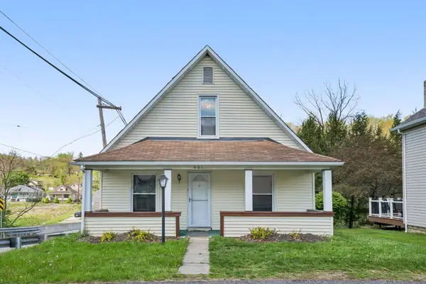 601 Water Street, Sturgeon, PA 15082