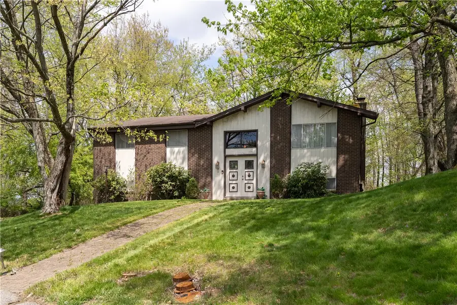 2501 College Park Rd, Allison Park, PA 15101 - #3