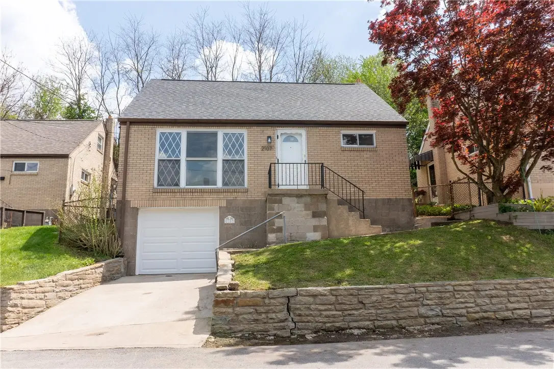 2107 Plainview Ave, Pittsburgh, PA 15226 - #1