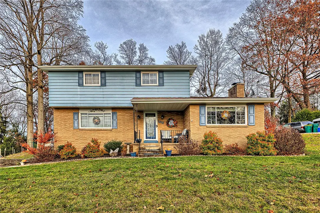 1212 Mountain View Drive, Greensburg, PA 15601 - #1