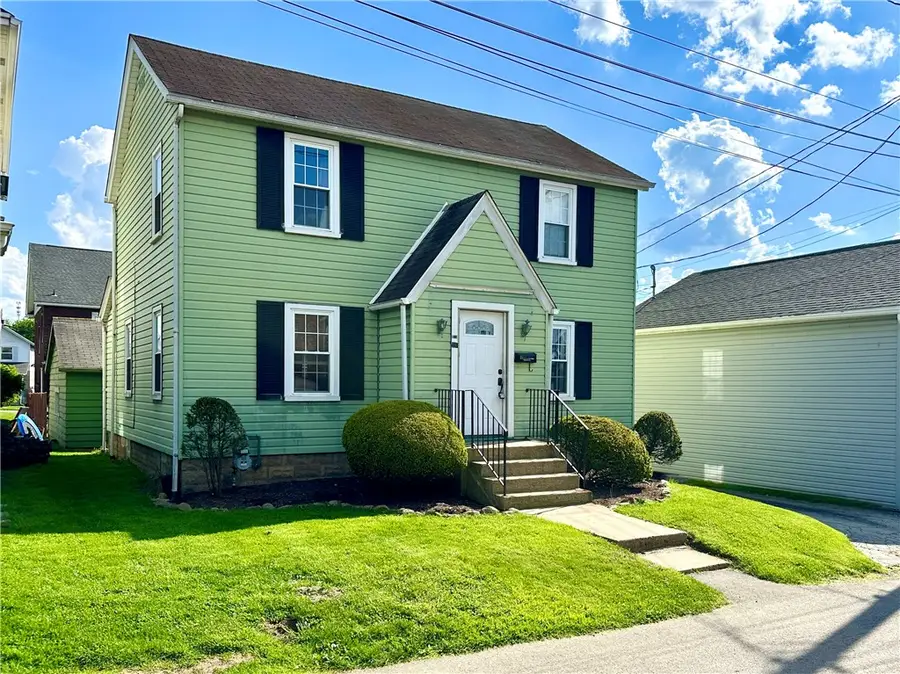 211 Hickory Way, Ellwood City, PA 16117 - #3