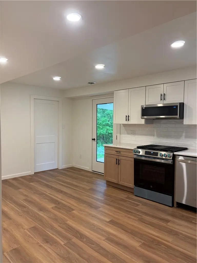 130 Nature Run, Laughlintown, PA 15655 - #3