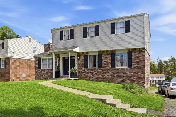 1872 Old Ramsey Road, Monroeville, PA 15146