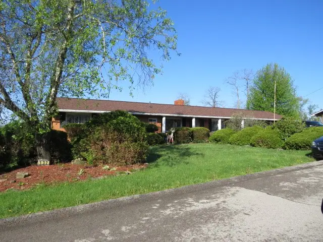 132 Sunrise Dr, Industry, PA 15052 - #1