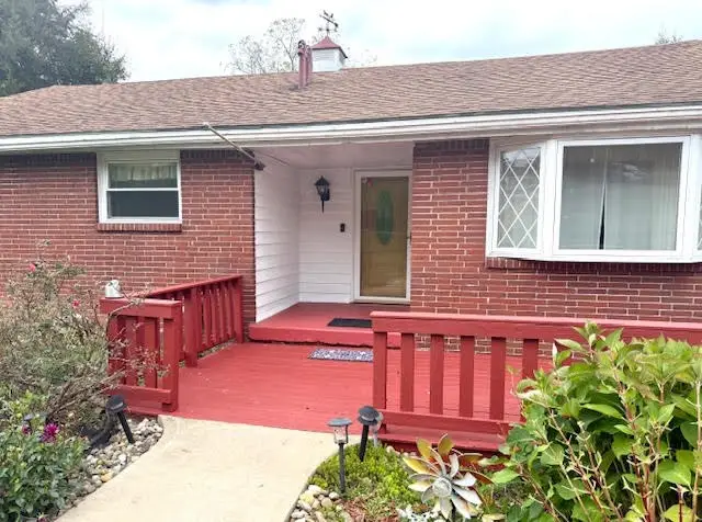 1033 Old Hills Rd, McKeesport, PA 15135 - #2