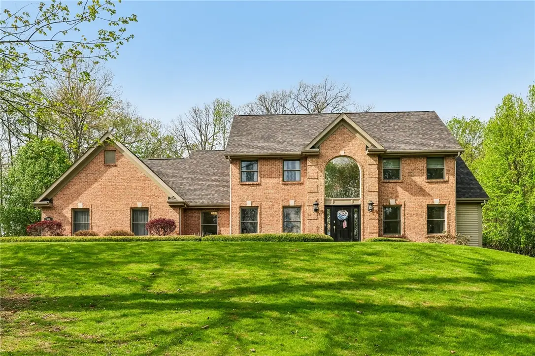 107 Timberlee Dr, Evans City, PA 16033 - #1
