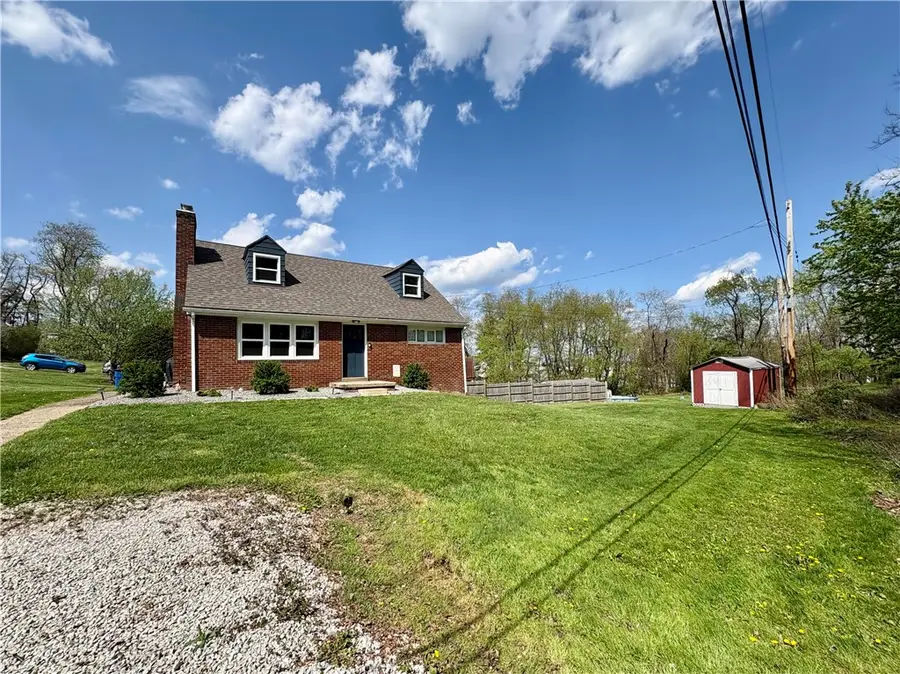 112 Creese Street Ext, Aliquippa, PA 15001 - #2