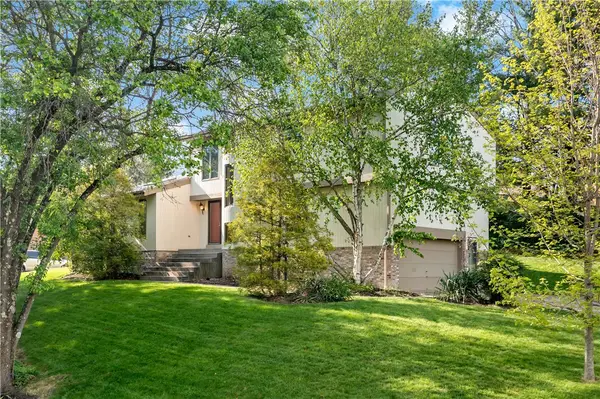 227 Springhouse Drive, Clairton, PA 15025