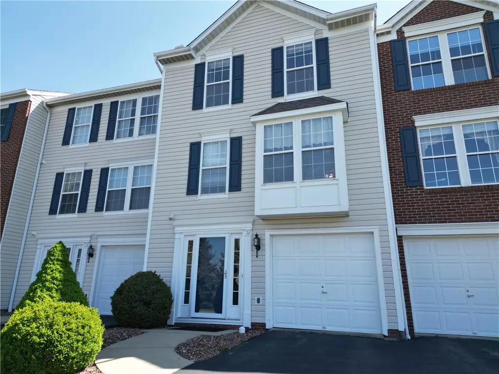 34 Links Dr, New Castle, PA 16101 - #1