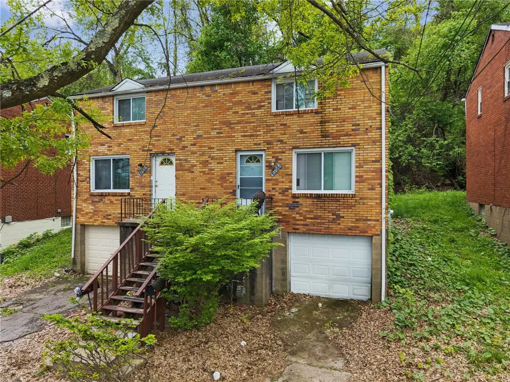 8166 Chaske St, Verona, PA 15147 - #1
