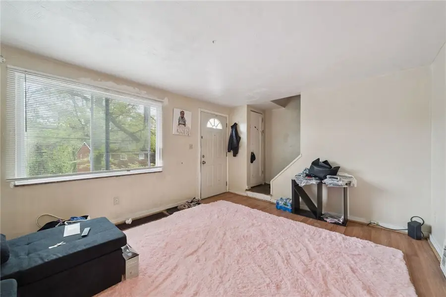 8166 Chaske St, Verona, PA 15147 - #3