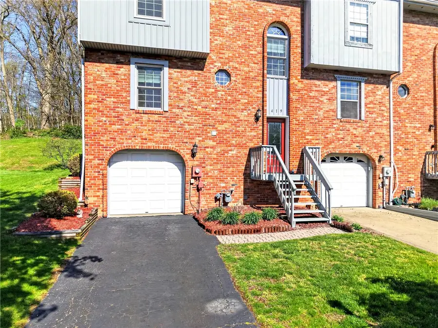 419 Shady Ridge Dr, Monroeville, PA 15146 - #2