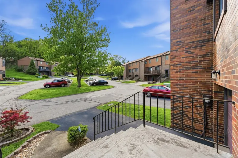 346 Benson Circle, Pittsburgh, PA 15227 - #3