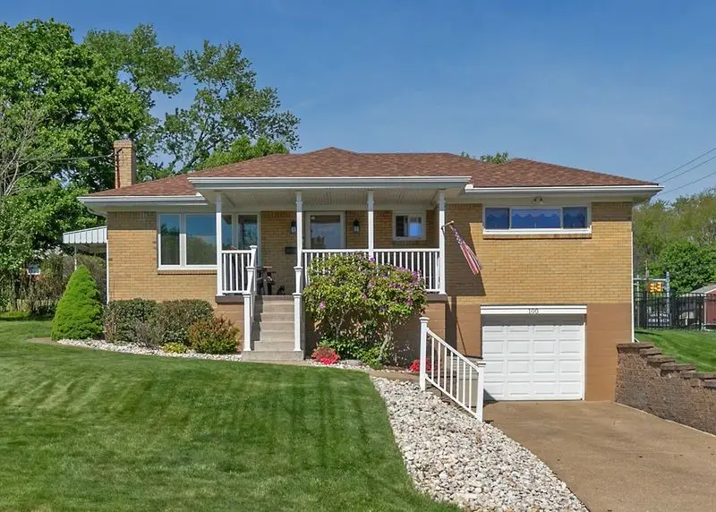 100 Maria Ln, Monroeville, PA 15146 - #1