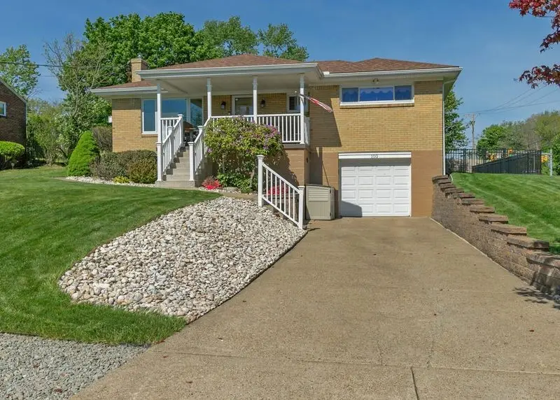 100 Maria Ln, Monroeville, PA 15146 - #3