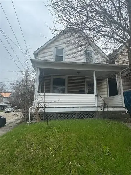 201 Locust St, New Kensington, PA 15068 - #1