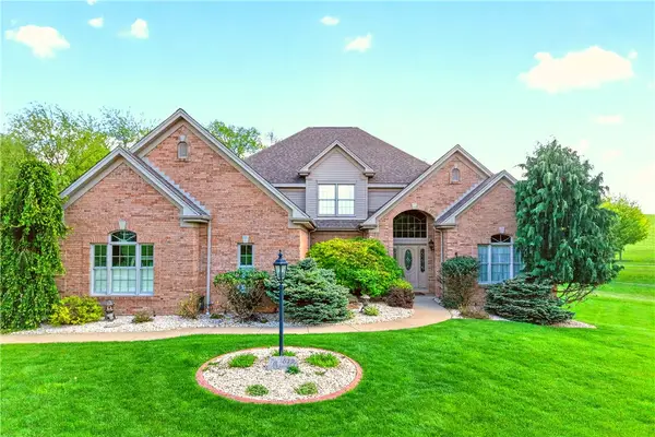 619 Sontino Dr, Rostraver Twp, PA 15012