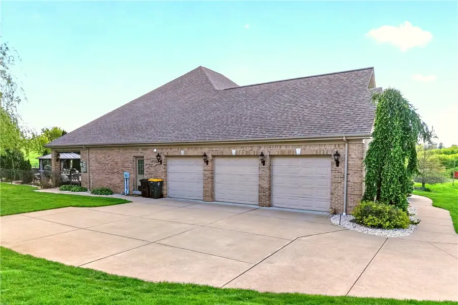 619 Sontino Dr, Rostraver Township, PA 15012 - #3