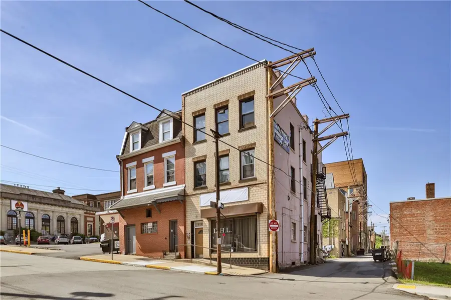 810 Amity St, Homestead, PA 15120 - #3