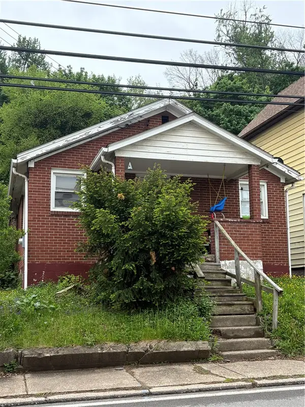 444 Wall, Wall Boro, PA 15148