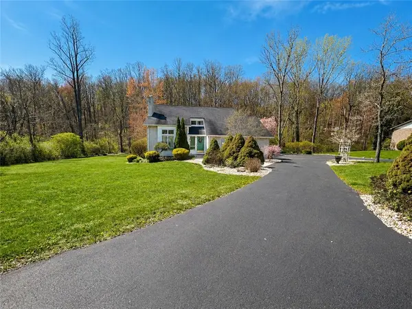 72 Ruble Dr, Uniontown, PA 15401