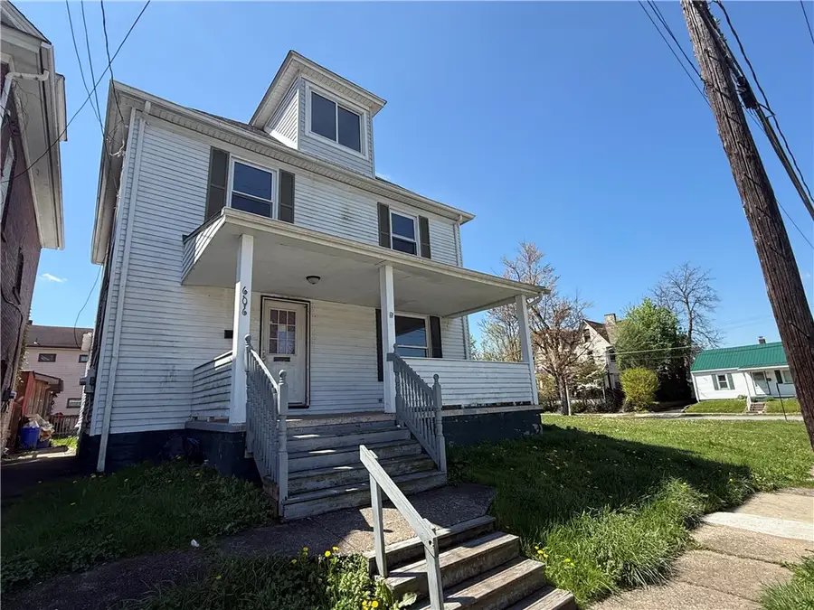 606 Chestnut St, New Castle, PA 16101 - #2